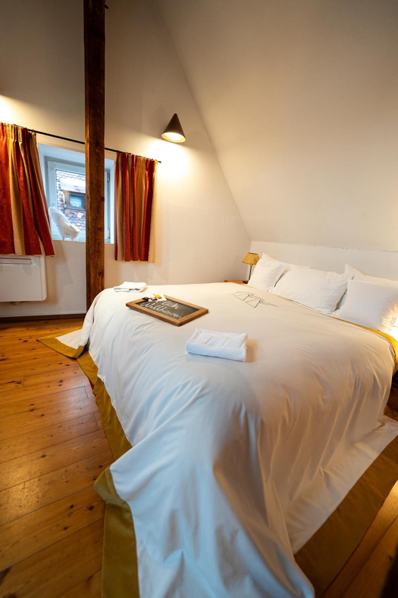 Hotel Drei Raben Nuremberg ภายนอก รูปภาพ