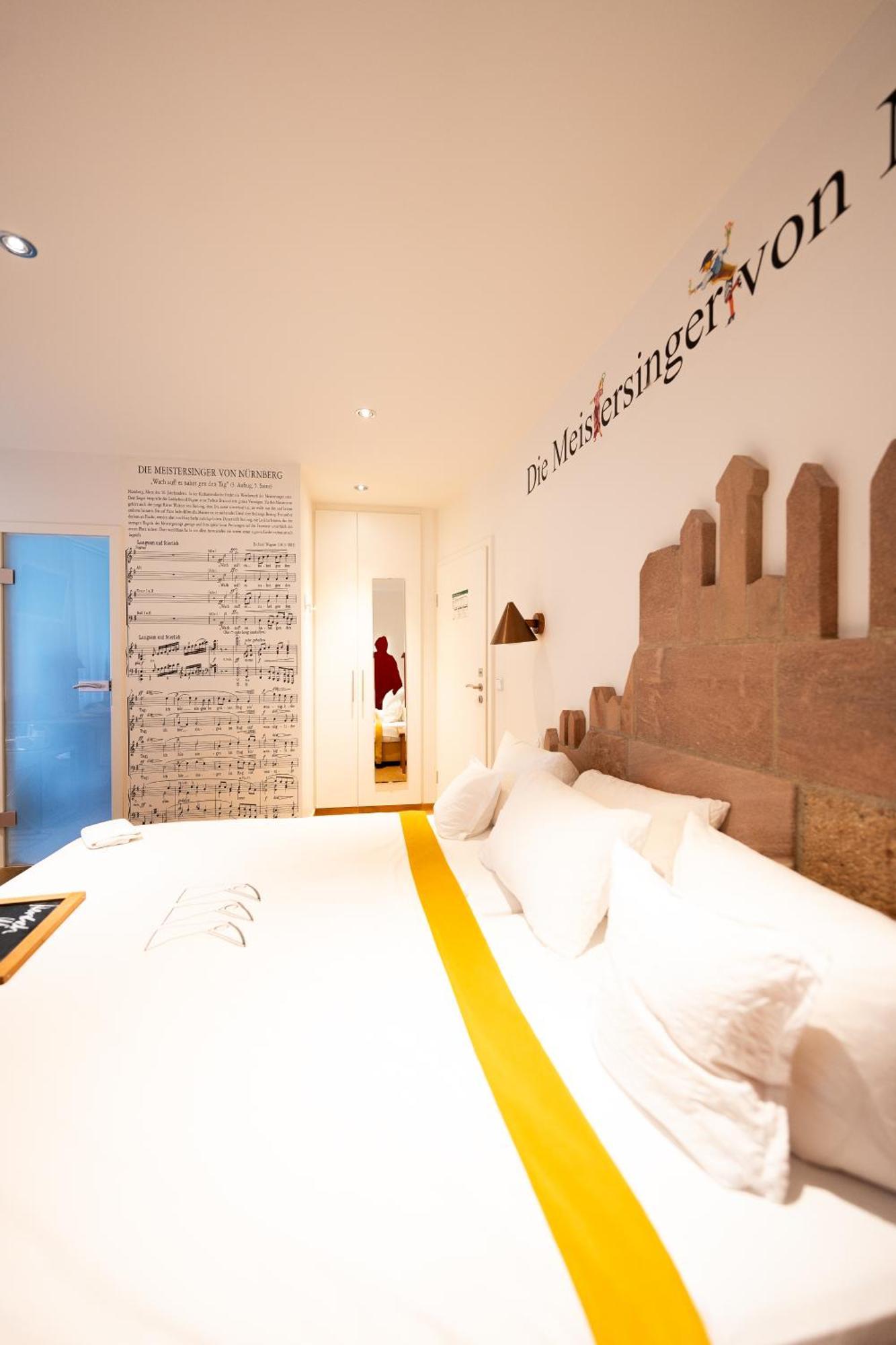 Hotel Drei Raben Nuremberg ภายนอก รูปภาพ